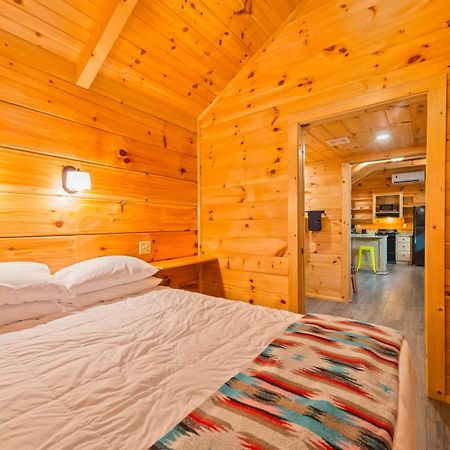 Great Escapes Rv Resort Bryan College Station Ngoại thất bức ảnh