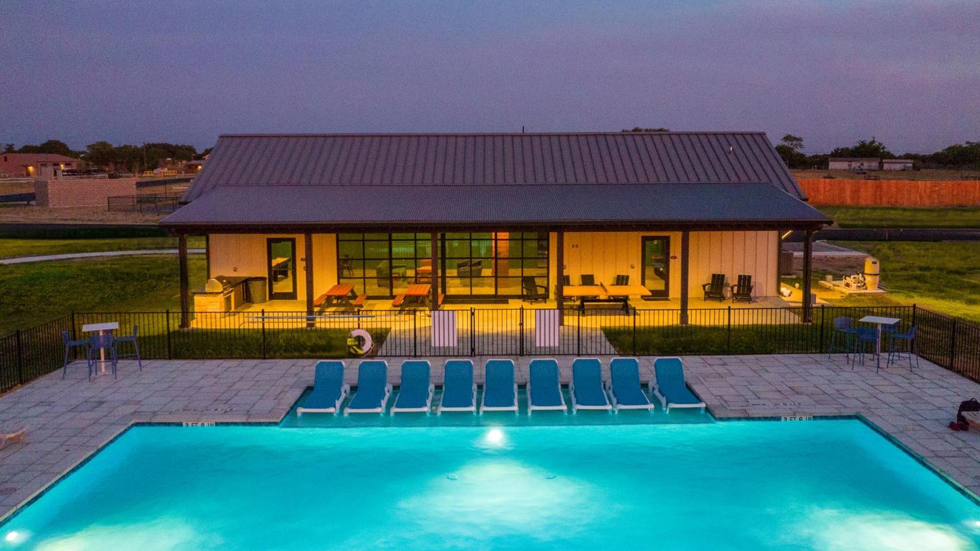 Great Escapes Rv Resort Bryan College Station Ngoại thất bức ảnh